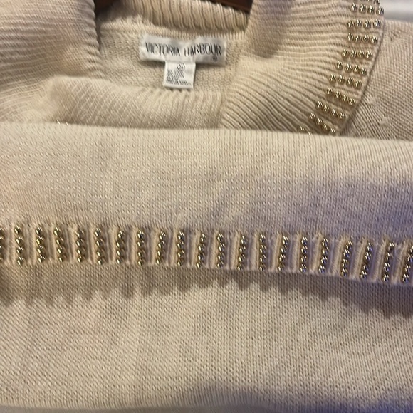 Vintage Victoria Harbour Beaded Cowl Neck Sweater Sz Medium Cream Emblishment - Picture 9 of 11